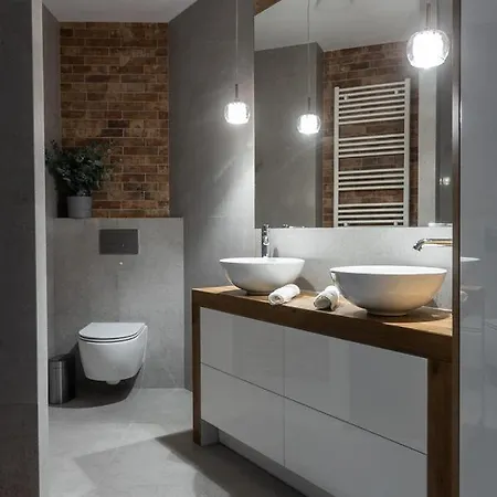 Apartament B&w Luxurious In The Center Of