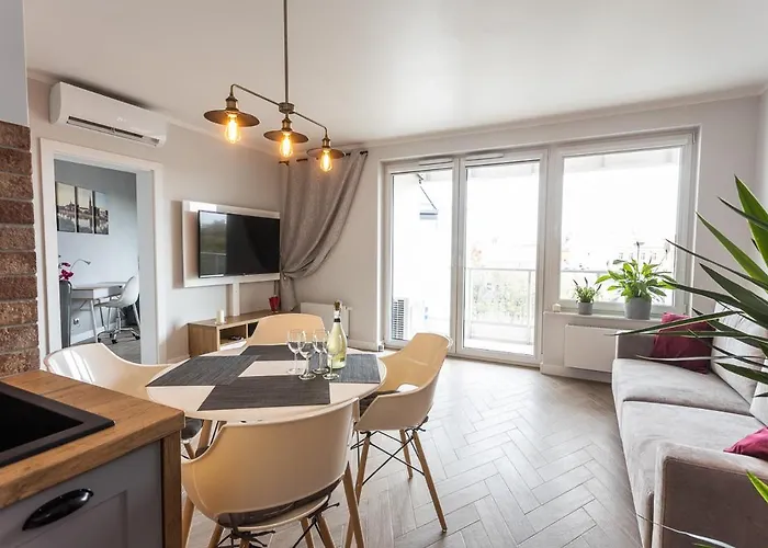 B&w Luxurious In The Center Of Breslau